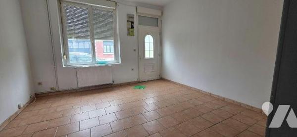 Ensemble Maison + appartement ( loué) à vendre à Condé-sur-l'Escaut (59163) 

Cette maison es...