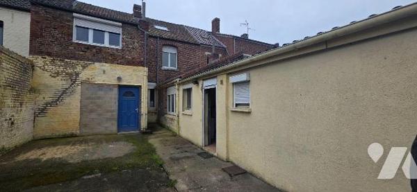 Ensemble Maison + appartement ( loué) à vendre à Condé-sur-l'Escaut (59163) 

Cette maison es...