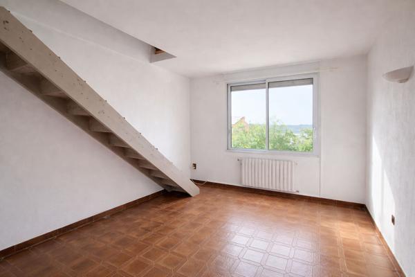 Villa d'architecte de 310 m² avec logement indépendant - Balaruc -les- bains