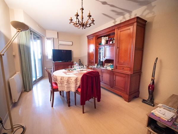 Appartement Cannes 3 pièce(s) 70 m2 - Centre ville - Viager occupé