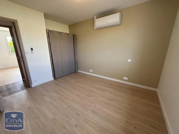 Maison à louer 4 pièces 87.77m² Vouneuil-sous-Biard (86580)