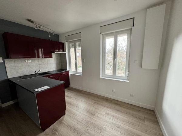 Location Appartement 2 pièces 33 m2 à Saint-Quentin