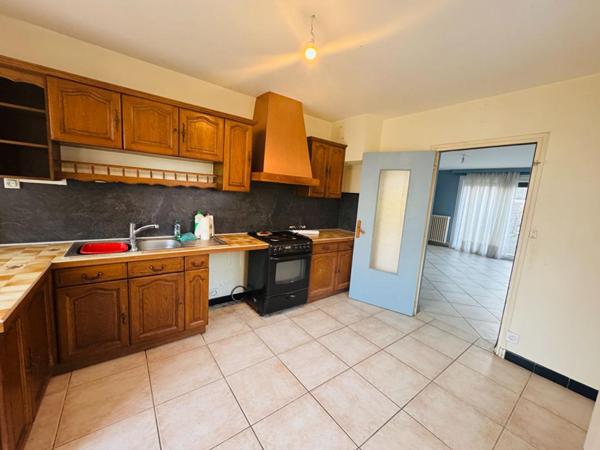 Maison de plain pied à St Eloi