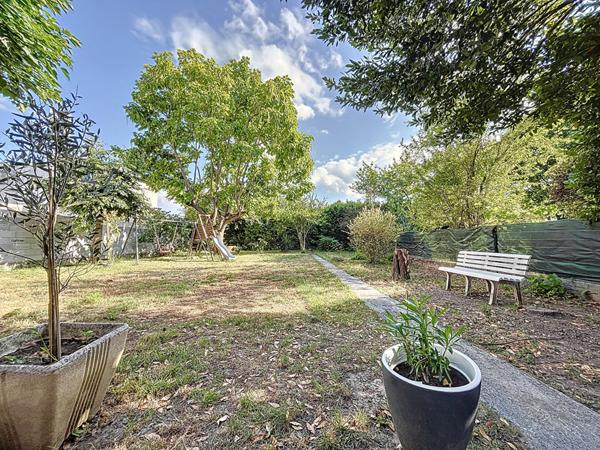 EXCLUSIVITE - MAISON DE 93 M² SUR 527 M² DE TERRAIN