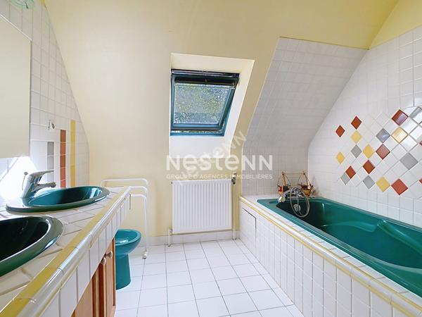 Maison d'architecte ? 172 m² ? Vue imprenable sur le Golf d'Avrillé