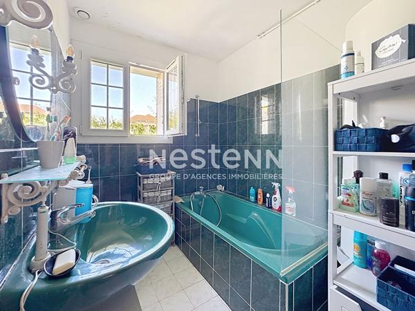 Maison en meulière à Antony Centre - 148 m² avec jardin - À 5 min du RER B - Fort potentiel