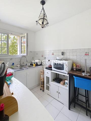 Maison en meulière à Antony Centre - 148 m² avec jardin - À 5 min du RER B - Fort potentiel