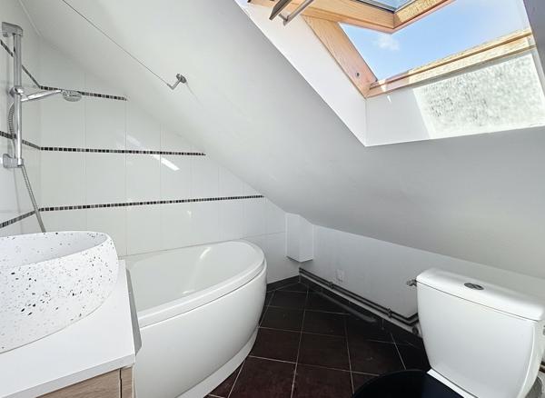 Maison en meulière à Antony Centre - 148 m² avec jardin - À 5 min du RER B - Fort potentiel