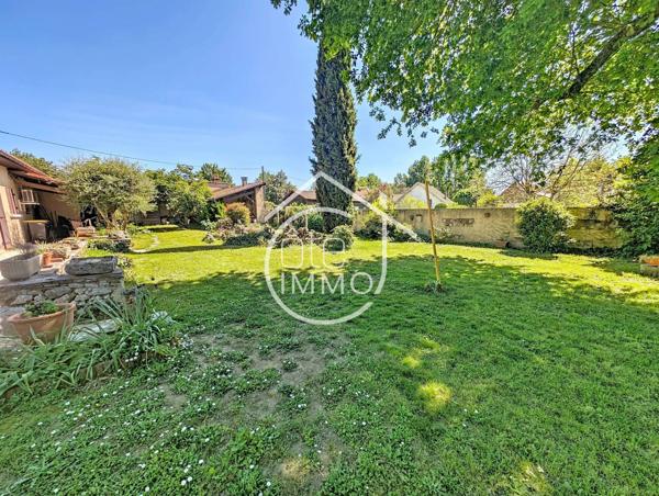 Prigonrieux : Agréable maison familiale avec espace professionnel attenant