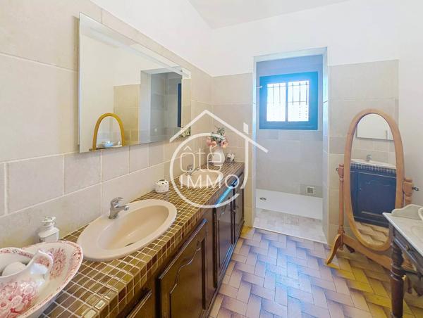 Prigonrieux : Agréable maison familiale avec espace professionnel attenant