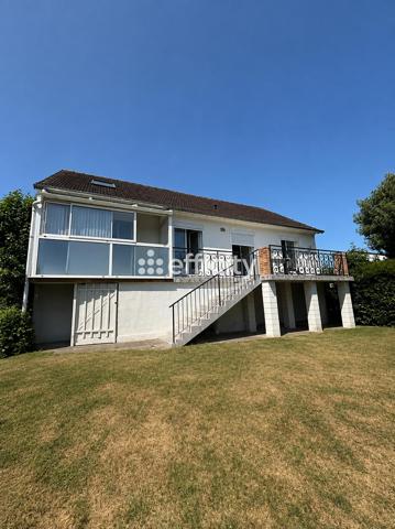 Maison
         5 pièces
        - 113 m² 237 000 € *