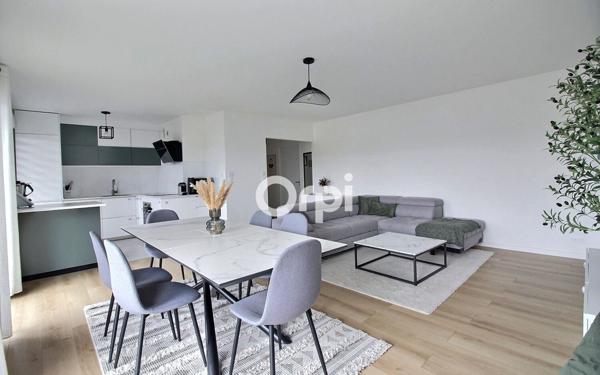 Appartement à vendre    5 pièces • 102,23 m2 Viry-Châtillon