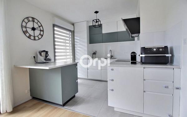 Appartement à vendre    5 pièces • 102,23 m2 Viry-Châtillon