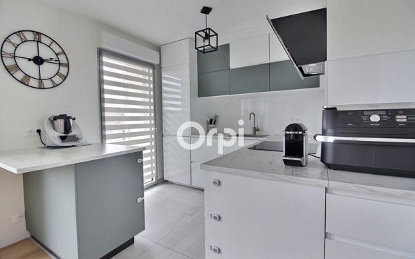 Appartement à vendre    5 pièces • 102,23 m2 Viry-Châtillon