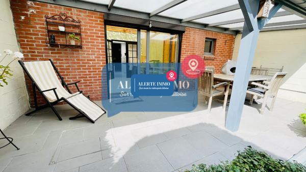 Jolie maison semi-inividuelle de 125 m2 + 40 m2 de commerce + 1 garage et jardin