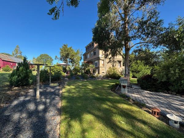 Maison à SAINT-PIERRE-TARENTAINE, 14350 - 6 pièces 160m²