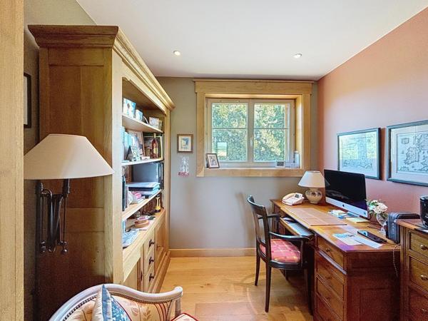 Maison à SAINT-PIERRE-TARENTAINE, 14350 - 6 pièces 160m²