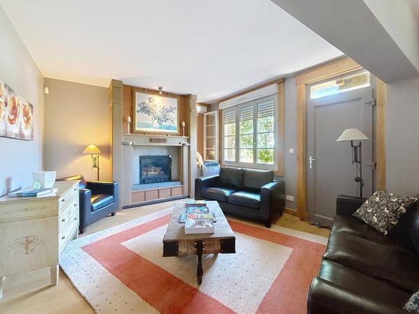 Maison à SAINT-PIERRE-TARENTAINE, 14350 - 6 pièces 160m²