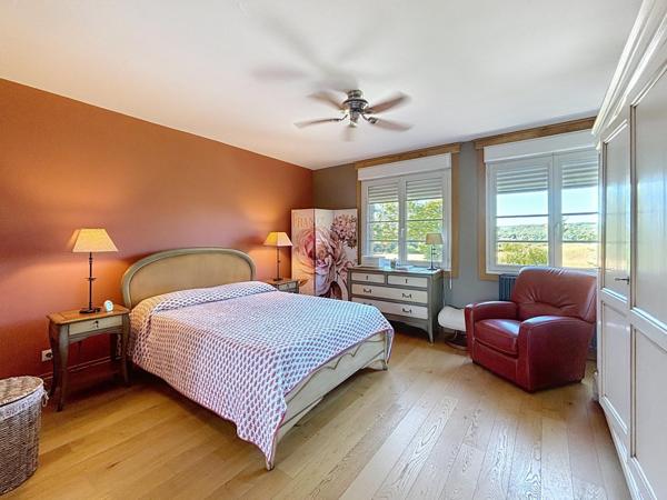 Maison à SAINT-PIERRE-TARENTAINE, 14350 - 6 pièces 160m²