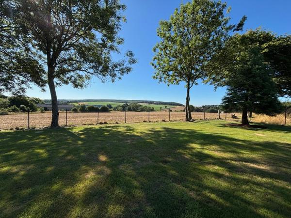 Maison à SAINT-PIERRE-TARENTAINE, 14350 - 6 pièces 160m²