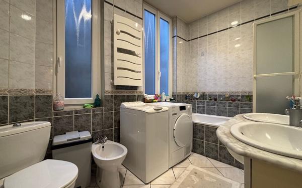 Appartement à vendre    6 pièces • 165,60 m2 Dijon