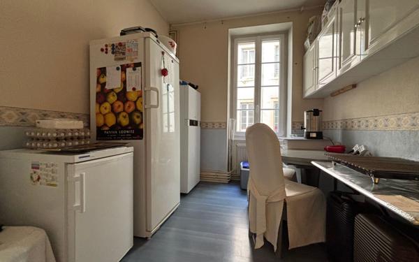 Appartement à vendre    6 pièces • 165,60 m2 Dijon