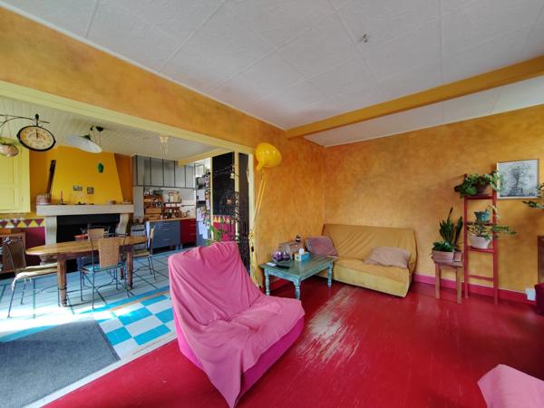 Charmante maison en pierre de 106 m² avec jardin et dépendances à VALENCE SUR BAISE (32)