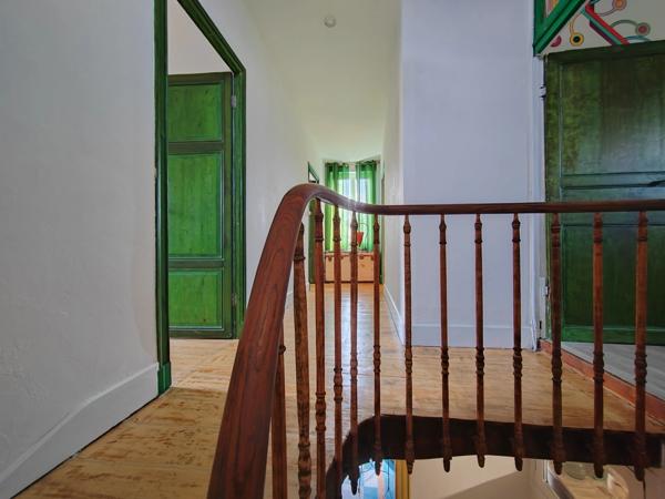 Charmante maison en pierre de 106 m² avec jardin et dépendances à VALENCE SUR BAISE (32)