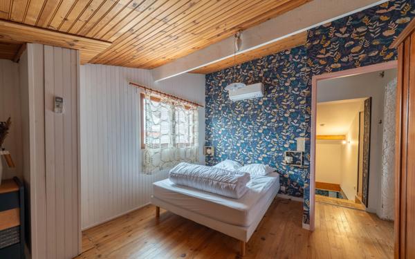 Maison à vendre    7 pièces •  Biscarrosse