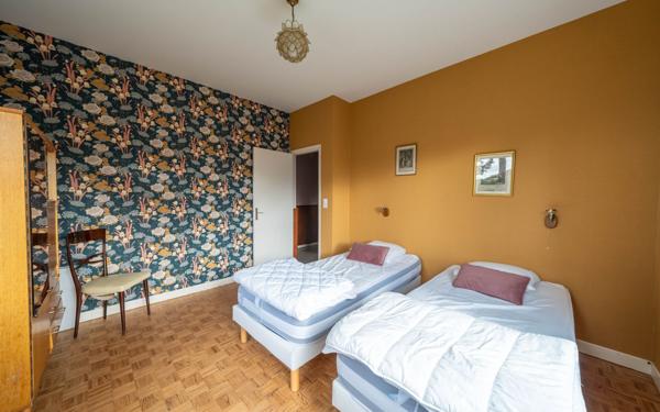 Maison à vendre    7 pièces •  Biscarrosse