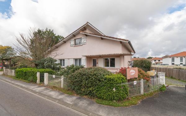 Maison à vendre    7 pièces •  Biscarrosse