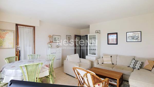 Appartement Les Sables D Olonne 3 pièces 70 m² cave terrasse vue port