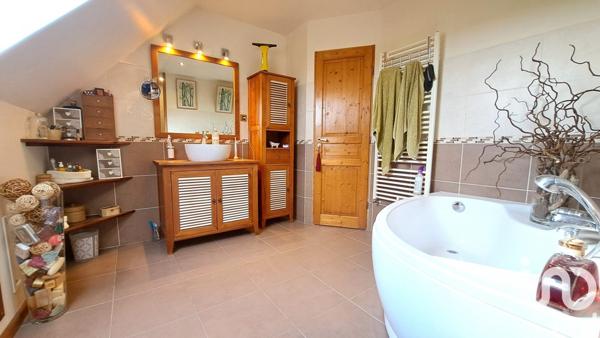 Maison à vendre 8 pièces 182 m² Brou