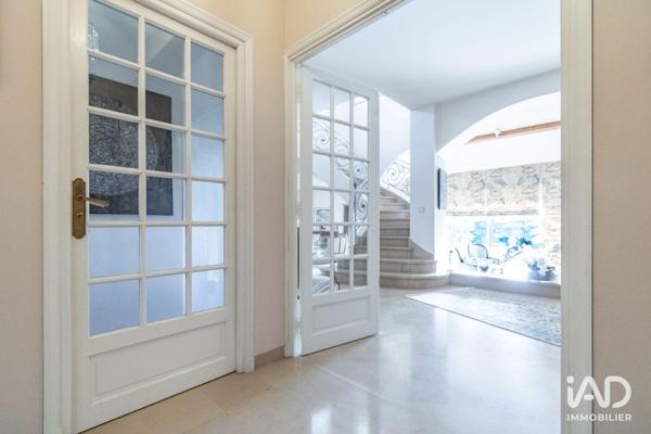 Maison à vendre 6 pièces 284 m² Saint-Priest