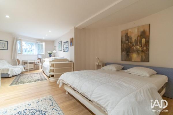 Maison à vendre 6 pièces 284 m² Saint-Priest