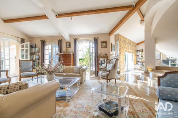 Maison à vendre 6 pièces 284 m² Saint-Priest