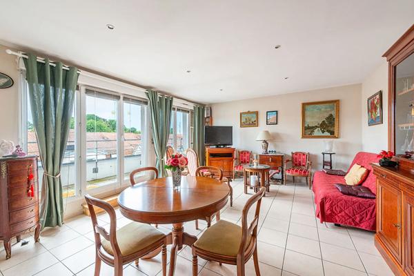 Appartement à vendre 3 pièces 76.47m² Saint-Saulve (59880)