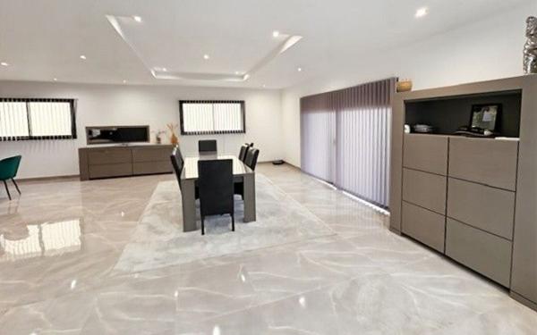 Maison à vendre    5 pièces •  Romorantin-Lanthenay