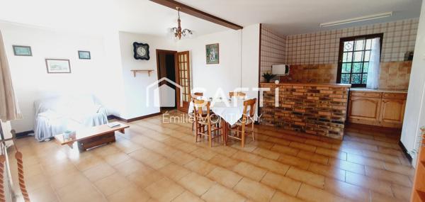 Charmante propriété historique - longère 161m2 + maison 195m2 à 5 minutes de la plage