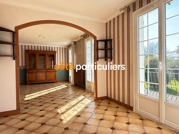 Vente Maison103 m² - 7 Pièces - LOUVERNÉ (53950)