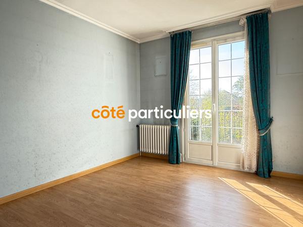 Vente Maison103 m² - 7 Pièces - LOUVERNÉ (53950)