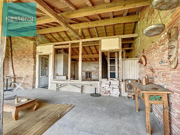 A vendre maison de village de 190m² habitable, cours, jardin, garage, 10 min de Nailloux