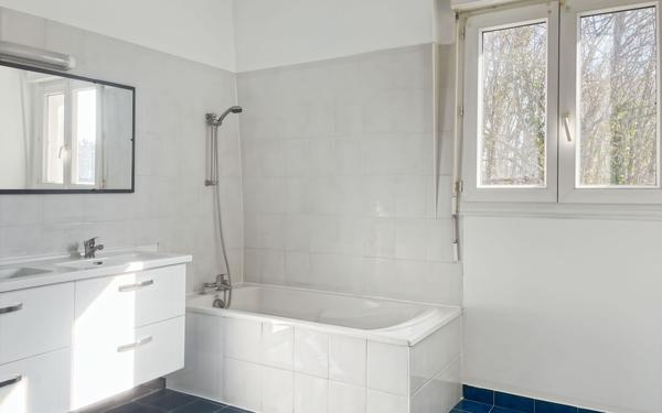 Maison à louer    4 pièces •  Saint-Jean-de-Braye