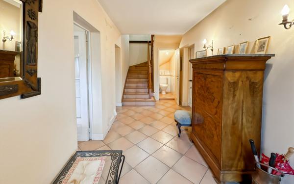 Maison à vendre    6 pièces • 168 m2 Saint-Péray