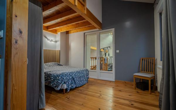 Maison à vendre    9 pièces •  Saint-Chamond