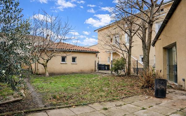 Maison à vendre    9 pièces •  Saint-Chamond