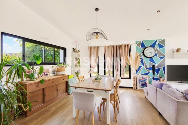 Jolie maison contemporaine et sans travaux située au calme à TREMELOIR