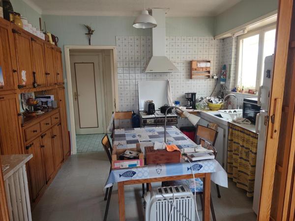 Maison 5 pièces au calme absolu dans une impasse.