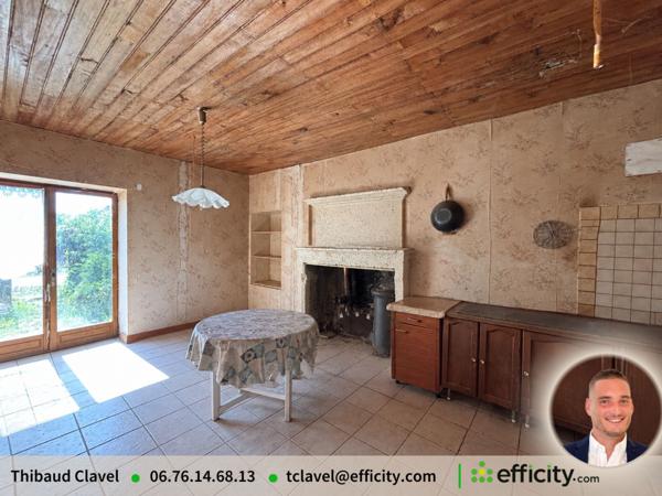 Immeuble
         8 pièces
        - 211 m² 199 900 € *