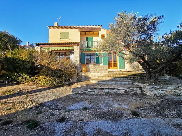 MAISON TRADITIONNELLE T5 (CONSTRUITE EN 1973) DE 138 m² SUR UN TERRAIN DE 1 003 m2 La fare les oliviers